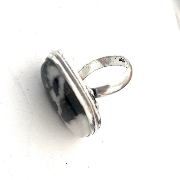 White Buffalo Turquoise Silver Ring - Picture 3 of 3